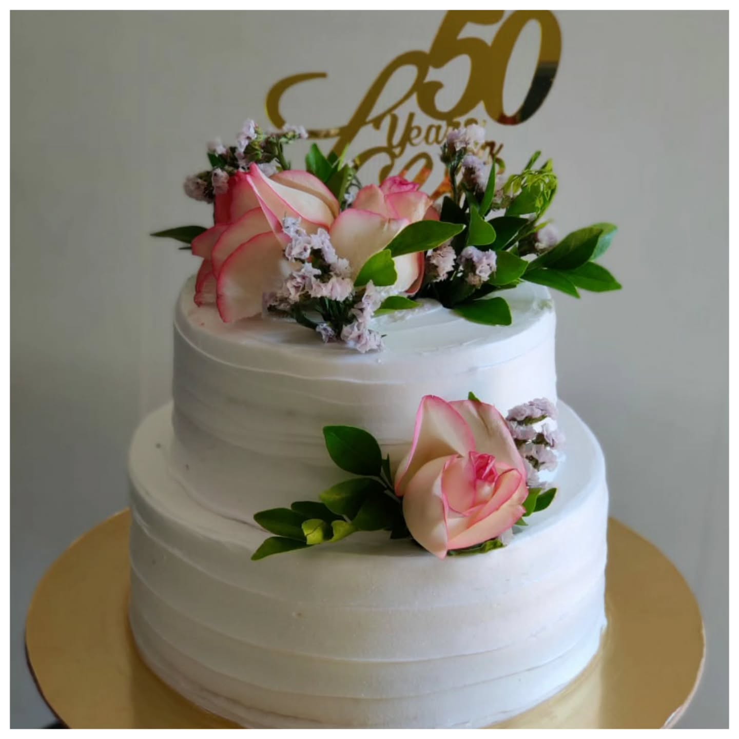 50th Anniversary Two-Layer Cake with White Roses