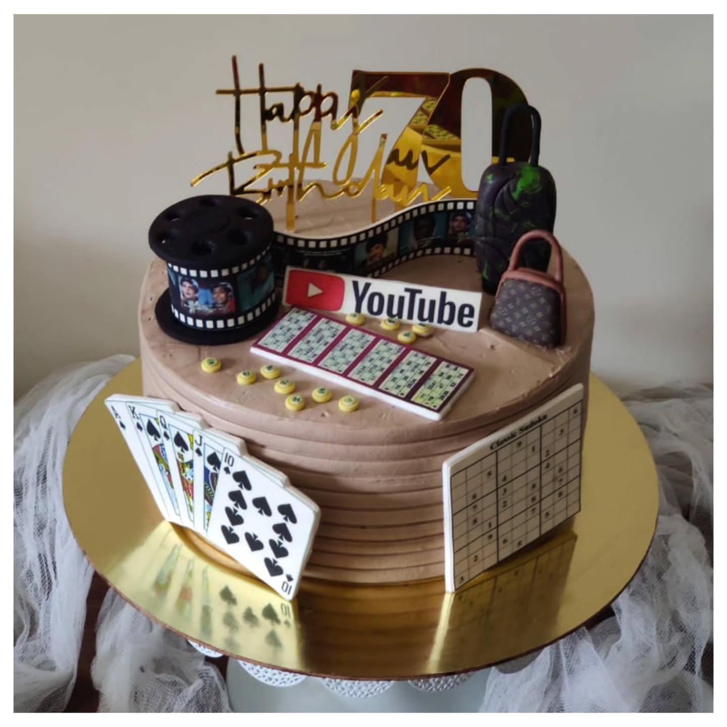 Salted Caramel Pecan Cake