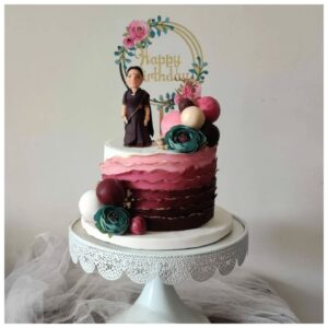 Elegant Hand-Sculpted Mom Figurine Birthday Cake – Blueberry Flavour