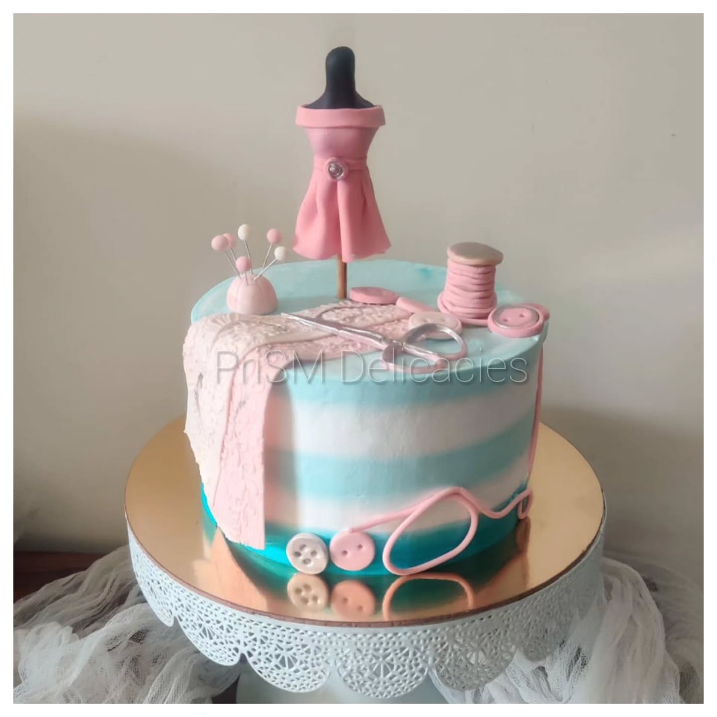 FashionDesigner cake